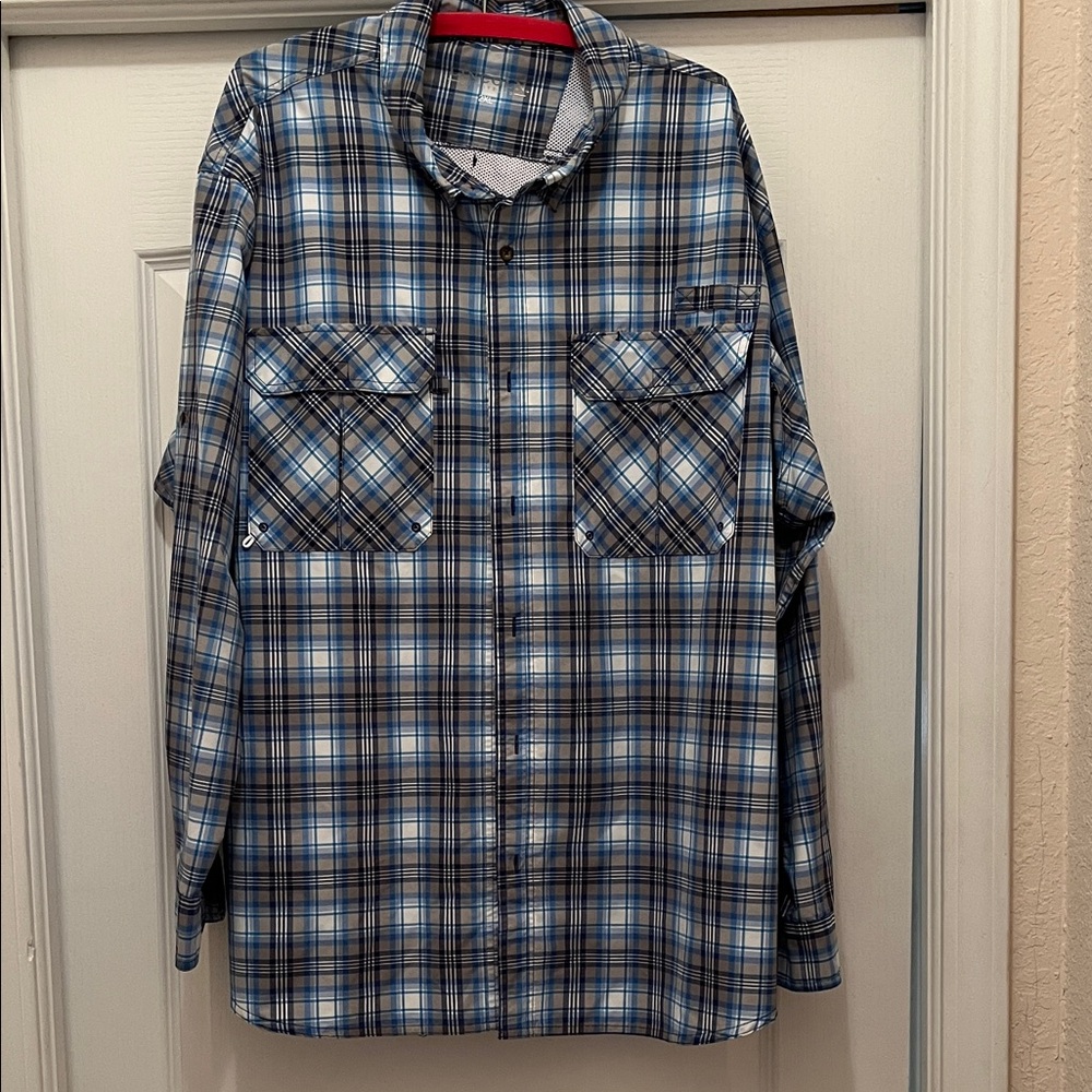 Men's Plaid Button-Down Shirt in Blue and Gray